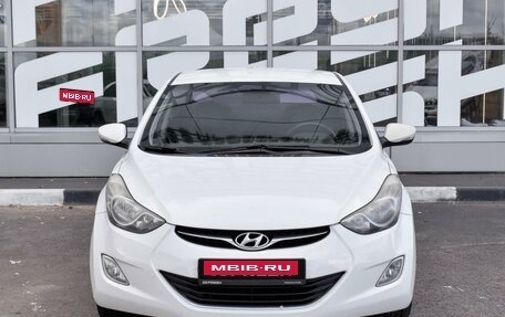 Hyundai Avante, 2013 год, 1 299 000 рублей, 2 фотография