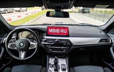 BMW 5 серия, 2019 год, 4 200 000 рублей, 19 фотография