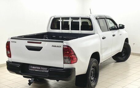 Toyota Hilux VIII, 2019 год, 2 765 000 рублей, 9 фотография