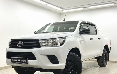 Toyota Hilux VIII, 2019 год, 2 765 000 рублей, 7 фотография