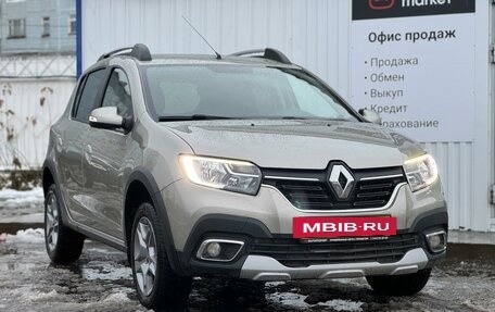 Renault Sandero II рестайлинг, 2021 год, 1 550 000 рублей, 3 фотография