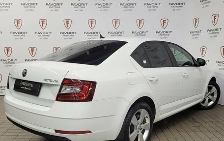 Skoda Octavia, 2017 год, 1 745 000 рублей, 6 фотография