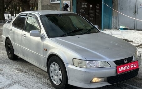 Honda Accord VII рестайлинг, 1997 год, 650 000 рублей, 1 фотография