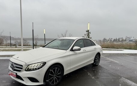 Mercedes-Benz C-Класс, 2019 год, 3 500 000 рублей, 1 фотография