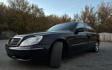 Mercedes-Benz S-Класс, 2000 год, 900 000 рублей, 1 фотография