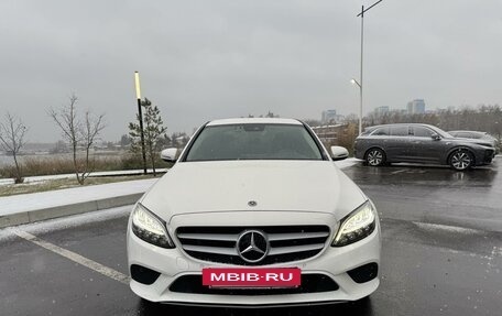 Mercedes-Benz C-Класс, 2019 год, 3 500 000 рублей, 2 фотография