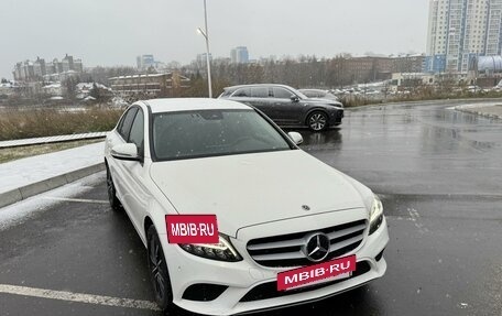 Mercedes-Benz C-Класс, 2019 год, 3 500 000 рублей, 3 фотография