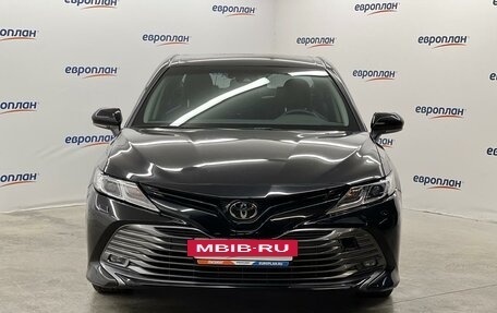 Toyota Camry, 2019 год, 3 000 000 рублей, 5 фотография