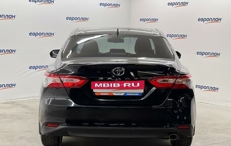 Toyota Camry, 2019 год, 3 000 000 рублей, 6 фотография