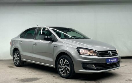 Volkswagen Polo VI (EU Market), 2017 год, 1 395 000 рублей, 2 фотография