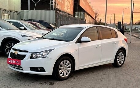 Chevrolet Cruze II, 2012 год, 1 229 900 рублей, 3 фотография