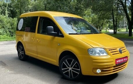 Volkswagen Caddy III рестайлинг, 2005 год, 570 000 рублей, 1 фотография