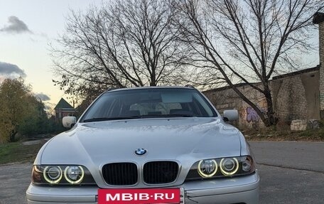 BMW 5 серия, 2002 год, 650 000 рублей, 3 фотография