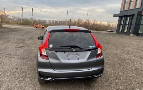 Honda Fit III, 2019 год, 1 350 000 рублей, 7 фотография