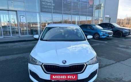 Skoda Rapid II, 2021 год, 1 800 000 рублей, 8 фотография