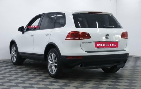 Volkswagen Touareg III, 2014 год, 2 249 000 рублей, 2 фотография