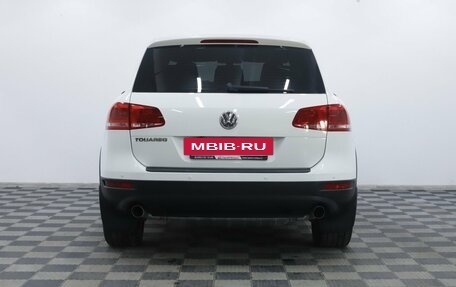 Volkswagen Touareg III, 2014 год, 2 249 000 рублей, 6 фотография