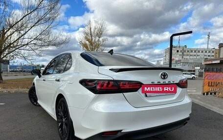 Toyota Camry, 2018 год, 8 фотография