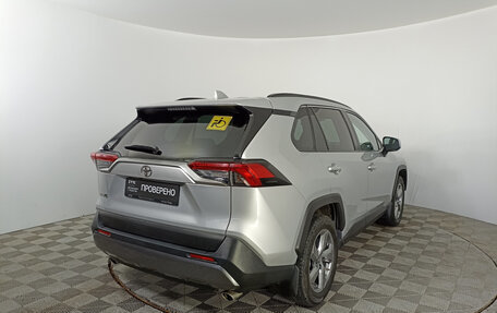 Toyota RAV4, 2022 год, 3 782 000 рублей, 5 фотография