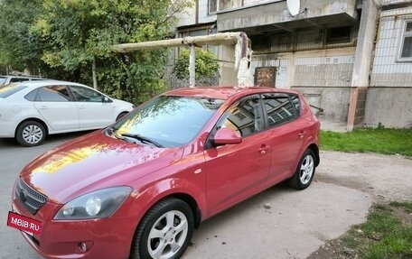 KIA cee'd I рестайлинг, 2008 год, 850 000 рублей, 15 фотография