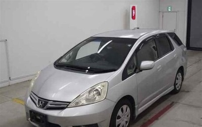 Honda Fit Shuttle I рестайлинг, 2013 год, 900 000 рублей, 1 фотография