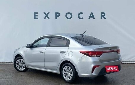 KIA Rio IV, 2017 год, 1 380 000 рублей, 3 фотография