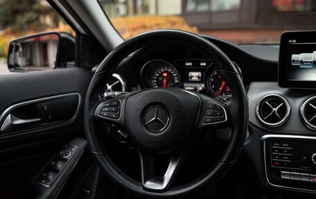 Mercedes-Benz GLA, 2019 год, 2 790 000 рублей, 15 фотография