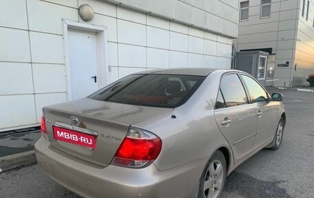 Toyota Camry V40, 2004 год, 867 000 рублей, 3 фотография