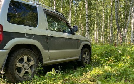 Mitsubishi Pajero Mini II, 2008 год, 585 000 рублей, 2 фотография