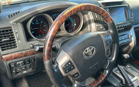 Toyota Land Cruiser 200, 2011 год, 3 360 000 рублей, 7 фотография