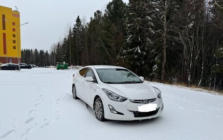 Hyundai Elantra V, 2013 год, 1 200 000 рублей, 2 фотография