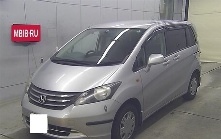 Honda Freed I, 2010 год, 815 000 рублей, 20 фотография