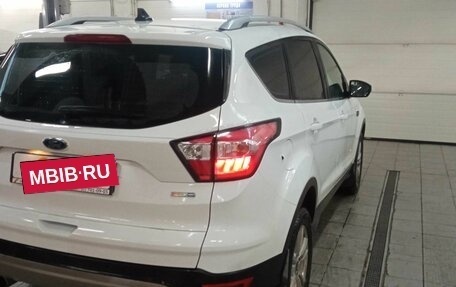 Ford Kuga III, 2018 год, 2 030 000 рублей, 4 фотография