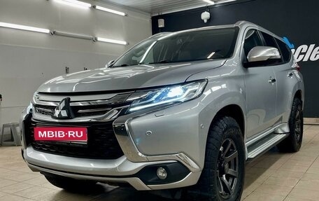 Mitsubishi Pajero Sport III рестайлинг, 2019 год, 3 300 000 рублей, 1 фотография