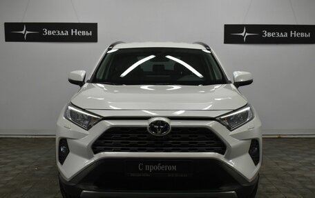 Toyota RAV4, 2020 год, 3 790 000 рублей, 2 фотография