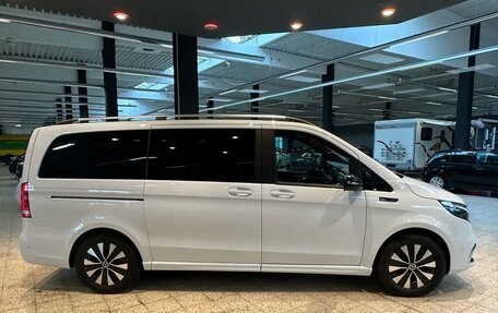 Mercedes-Benz EQV, 2021 год, 8 449 000 рублей, 5 фотография