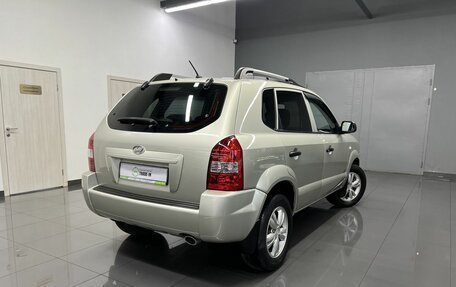 Hyundai Tucson III, 2008 год, 1 045 000 рублей, 2 фотография