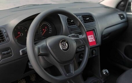 Volkswagen Polo VI (EU Market), 2015 год, 1 050 000 рублей, 10 фотография