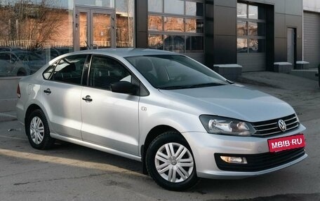 Volkswagen Polo VI (EU Market), 2015 год, 1 050 000 рублей, 7 фотография