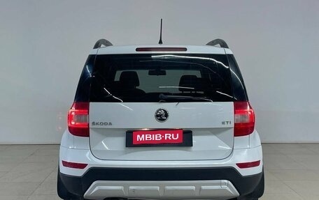 Skoda Yeti I рестайлинг, 2016 год, 1 135 000 рублей, 6 фотография