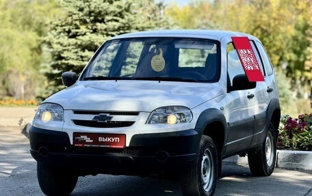 Chevrolet Niva I рестайлинг, 2019 год, 699 000 рублей, 9 фотография