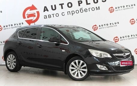 Opel Astra J, 2011 год, 939 000 рублей, 1 фотография