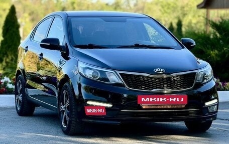 KIA Rio III рестайлинг, 2017 год, 1 299 000 рублей, 2 фотография