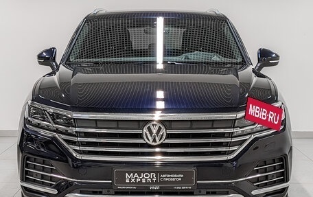 Volkswagen Touareg III, 2020 год, 4 975 000 рублей, 2 фотография