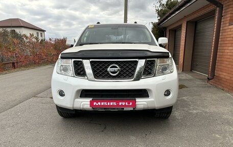 Nissan Pathfinder, 2013 год, 2 000 000 рублей, 2 фотография