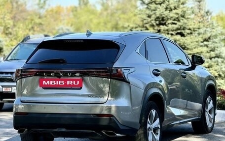 Lexus NX I, 2017 год, 3 249 000 рублей, 10 фотография