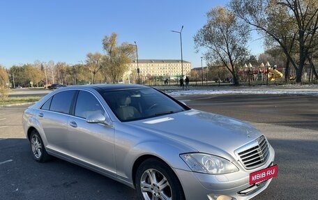 Mercedes-Benz S-Класс, 2005 год, 1 700 000 рублей, 8 фотография