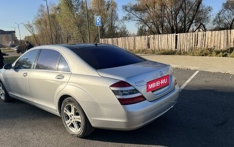 Mercedes-Benz S-Класс, 2005 год, 1 700 000 рублей, 4 фотография