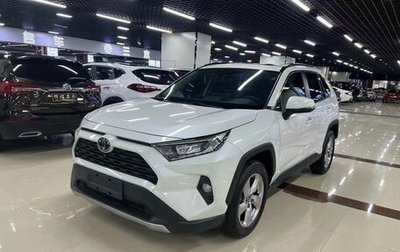 Toyota RAV4, 2020 год, 2 450 000 рублей, 1 фотография