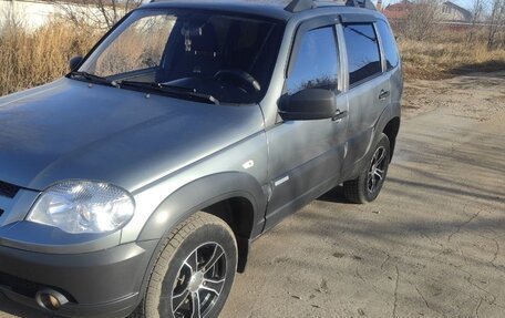 Chevrolet Niva I рестайлинг, 2013 год, 660 000 рублей, 3 фотография